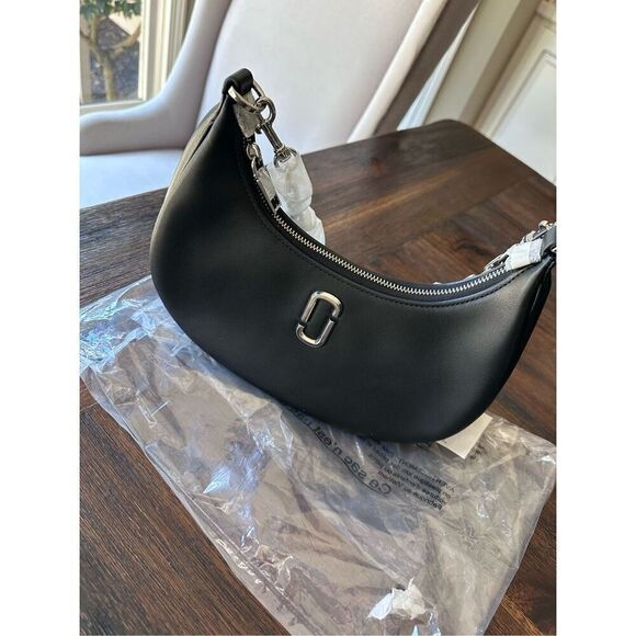 Marc Jacobs The J Marc Curve Top Handle Leather Shoulder Bag In Black - Picture 1 of 10